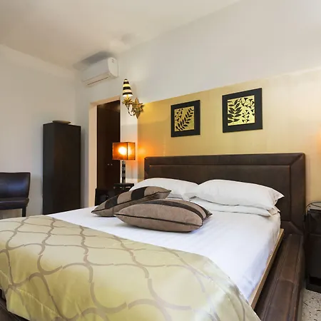 Hotel Stella 2*