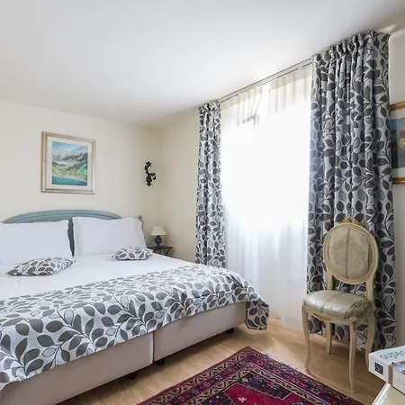Stella Hotel